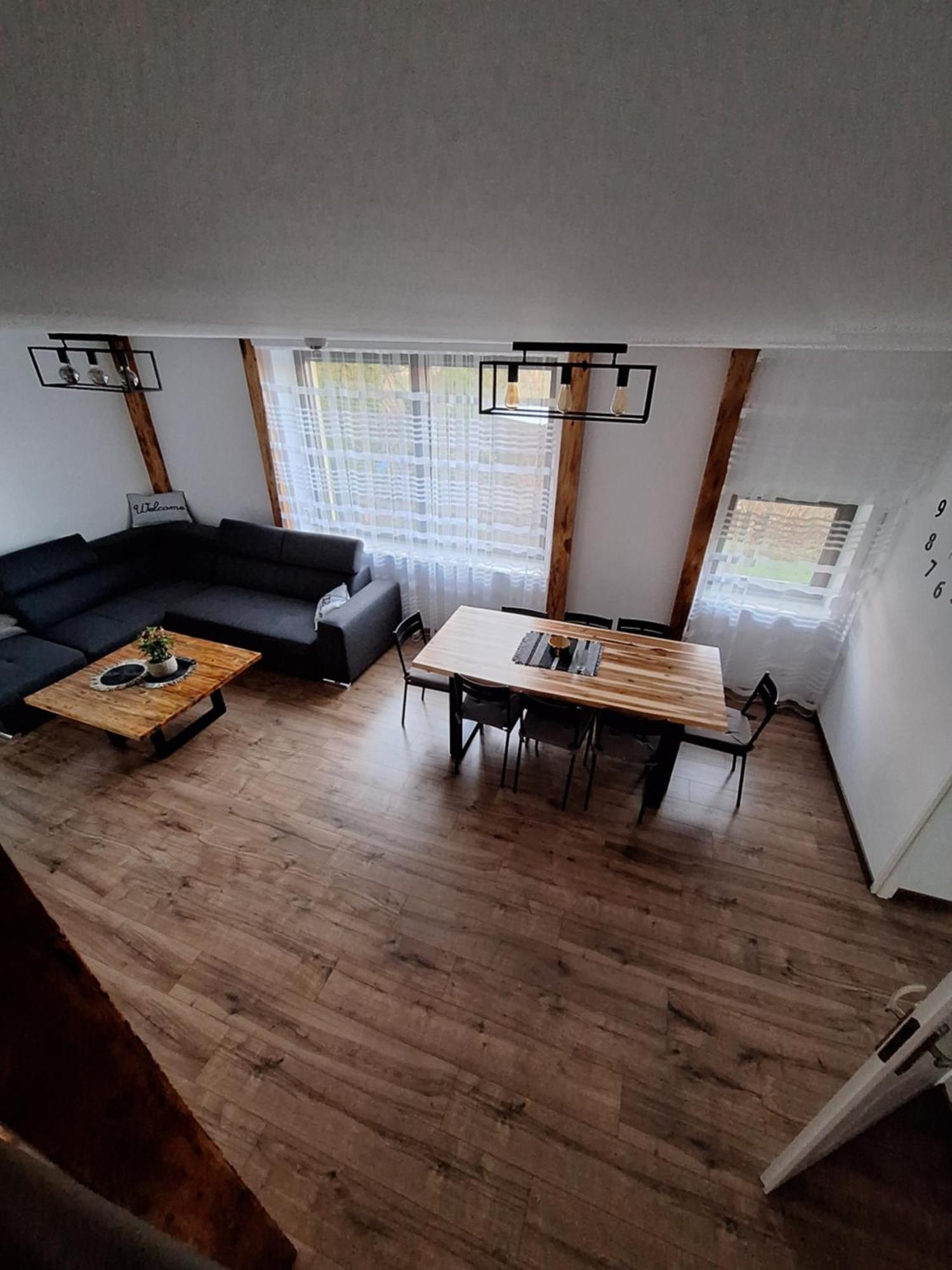 Apartament Wiadukt 볼레스와비에츠 외부 사진